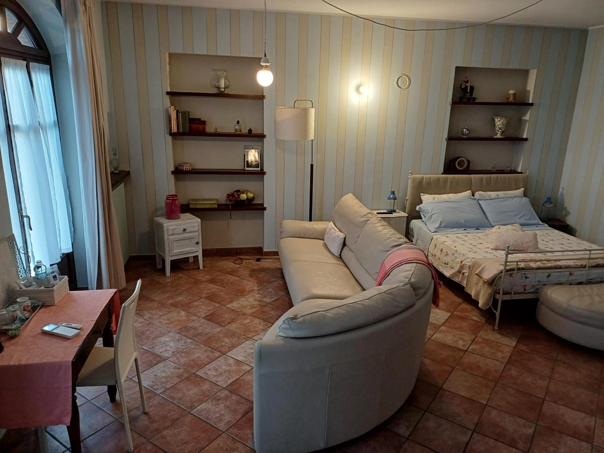 Il Germano Reale Bed & Breakfast Alba  Cameră foto